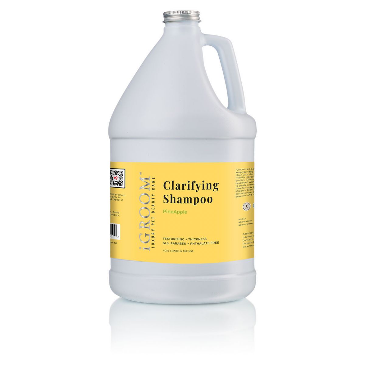 CLARIFYING PINEAPPLE SCENTED PET SHAMPOO - Прочистващият шампоан за домашни любимци с аромат на ананас.